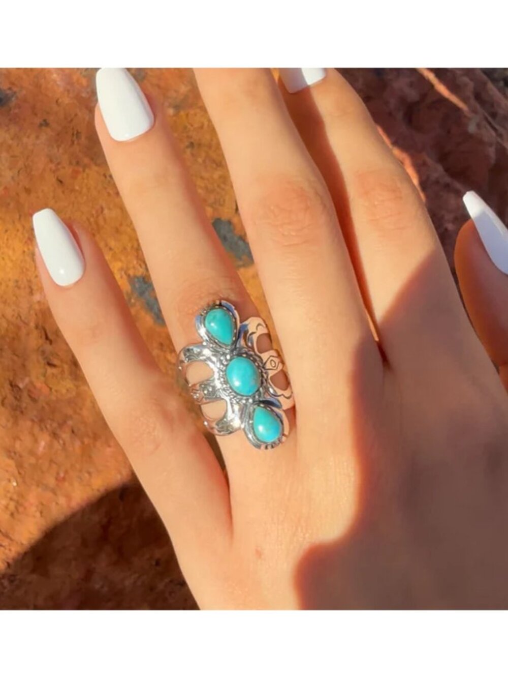 Genuine Navajo Turquoise Ring Size 7 Sterling Silver - Picture 4 of 5